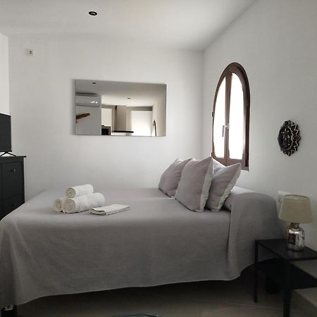 Apartamentos San Pedro قرطبة الغرفة الصورة