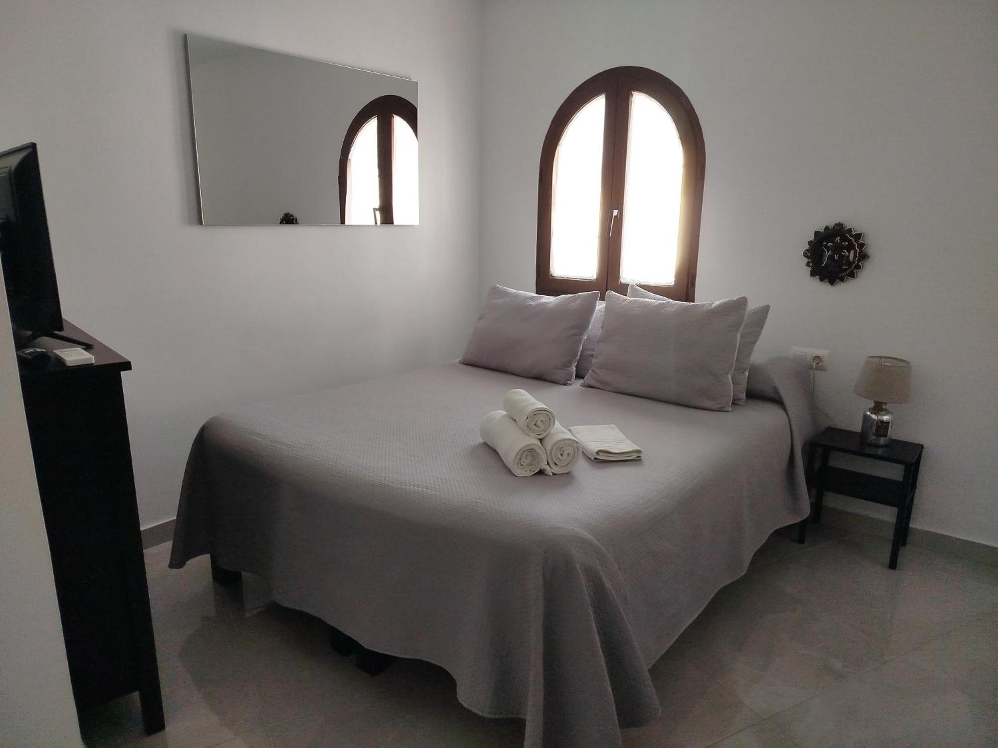 Apartamentos San Pedro قرطبة الغرفة الصورة
